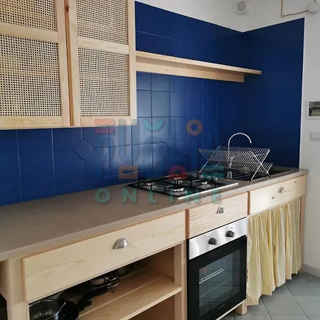 Li Curiosi Puglia On Line Torre Vado