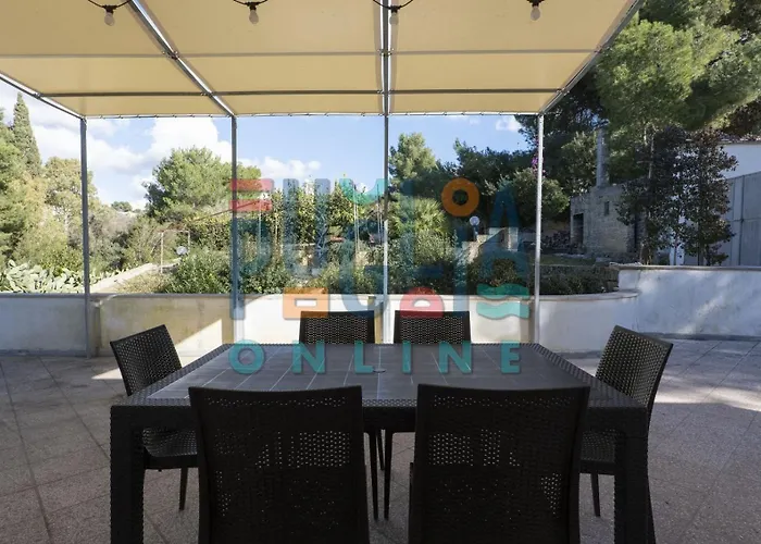 Li Curiosi Puglia On Line