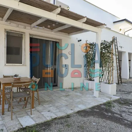 Li Curiosi Puglia On Line Torre Vado