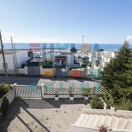 Li Curiosi Puglia On Line * Torre Vado