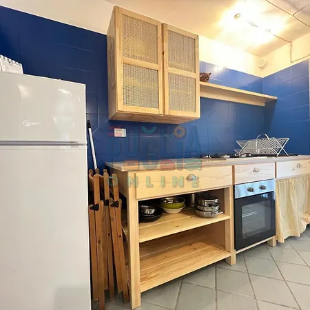 Apartament Li Curiosi Puglia On Line Torre Vado