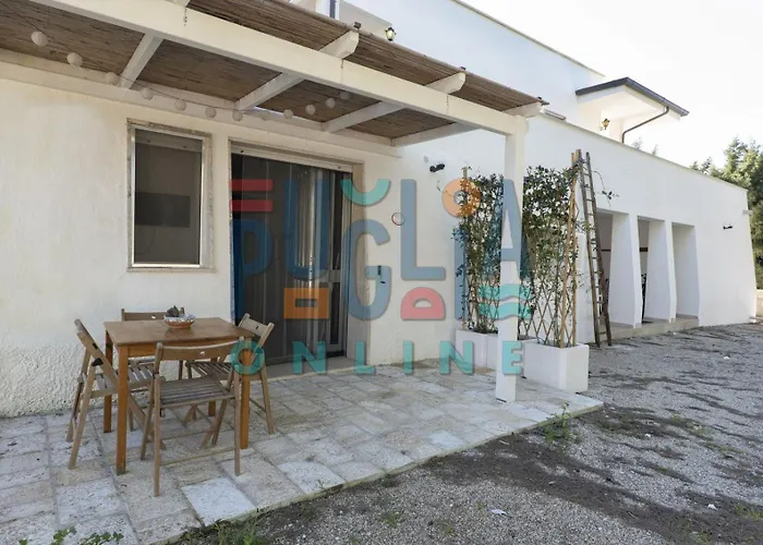 Li Curiosi Puglia On Line Torre Vado